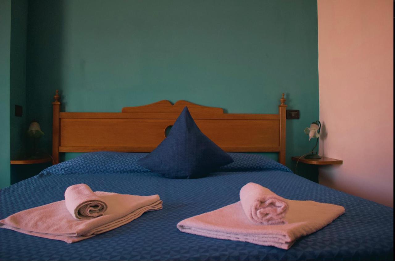 La Trinacria Bed & Breakfast Giardini Naxos Bagian luar foto